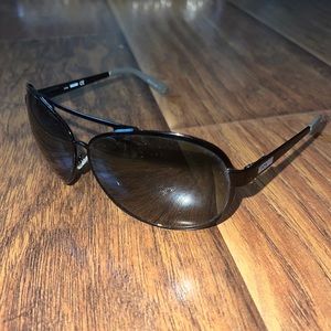 Moschino Vintage Sunglasses!